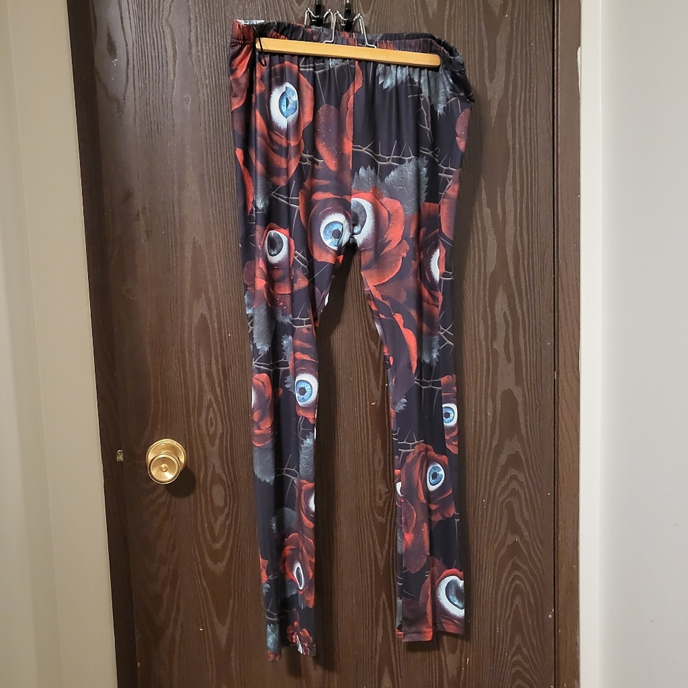 Eyeball rose pattern leggings